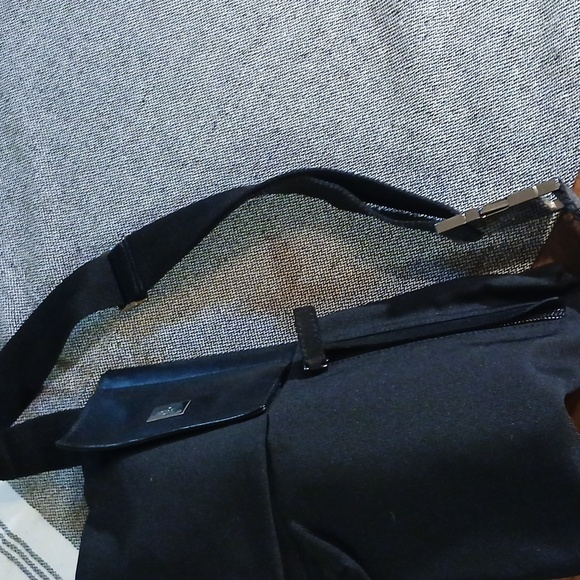 Authentic Gucci Vintage Waist Body Bag Purse Canvas Leather Black - Picture 12 of 16